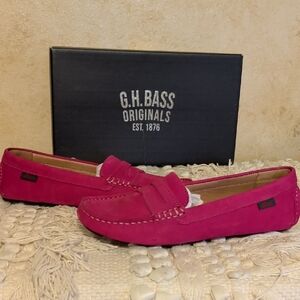 GH Bass NIB Suede 8 Magenta
